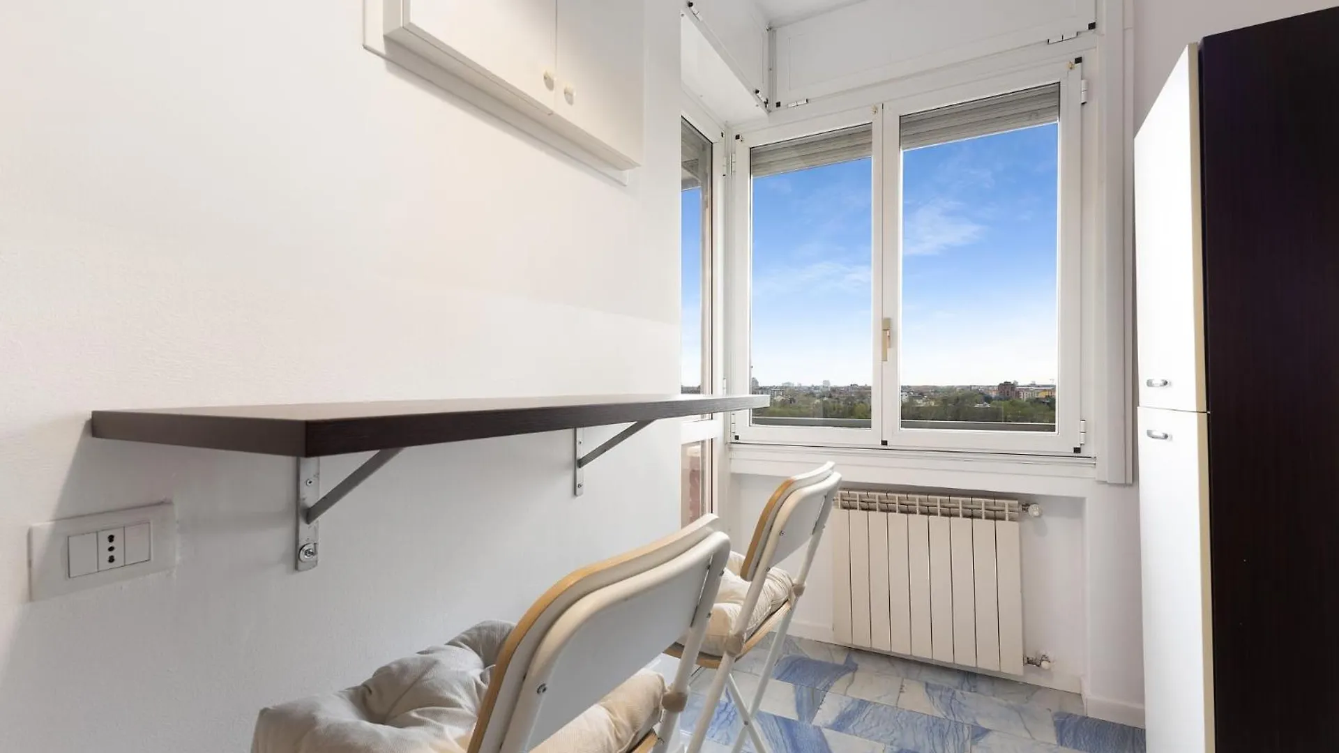 Allianz House - Panoramic San Siro Cozy House Milan 0*,